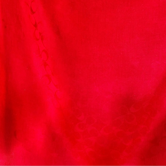 Coach wool silk red logo shawl scarf. - Picture 4 of 7